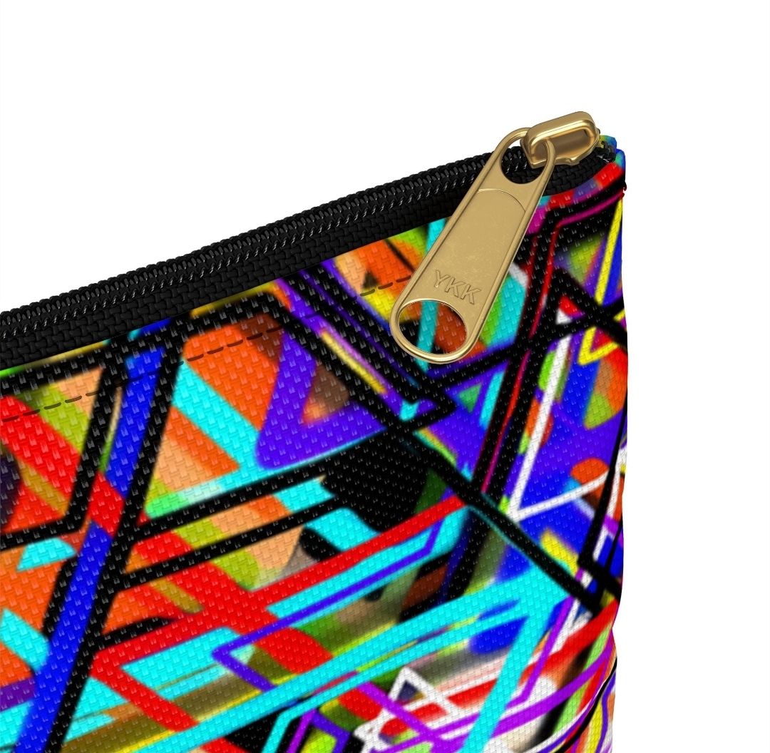 Screenshot_20260905_212246_Etsy Colorful abstract Star of David tallit tefillin bag with vibrant geometric patterns and gold zipper pull, featuring bright rainbow colors on black textured fabric for Jewish religious accessories storage תיק טלית תפילין אישי עם מגן דוד מופשט צבעוני, דוגמות גיאומטריות תוססות בצבעי קשת על בד שחור מעוקשת, עם משיכת רוכסן זהובה לאחסון אביזרים יהודיים